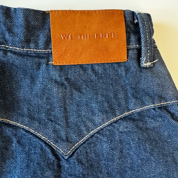 We The Free Curvy Antonia Crop Culotte Jeans/Shorts, Deep Blue, Wmns Sz 26, NWT - Picture 9 of 15